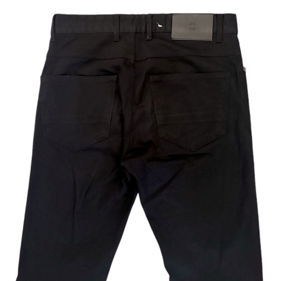 Zara The Skinny Fit Sleek Form Fitting Stretch Jean Pants, Black, Size 29 - Picture 8 of 13